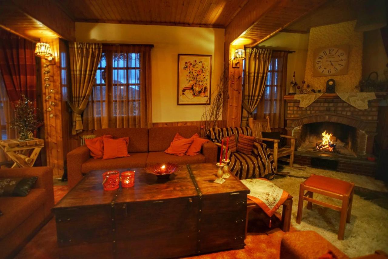 Guesthouse Alexandra Eptálofos المظهر الخارجي الصورة