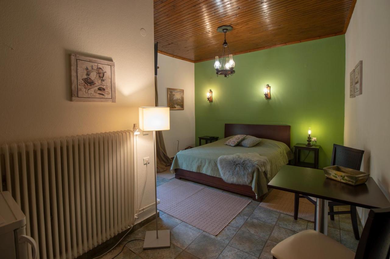 Guesthouse Alexandra Eptálofos المظهر الخارجي الصورة