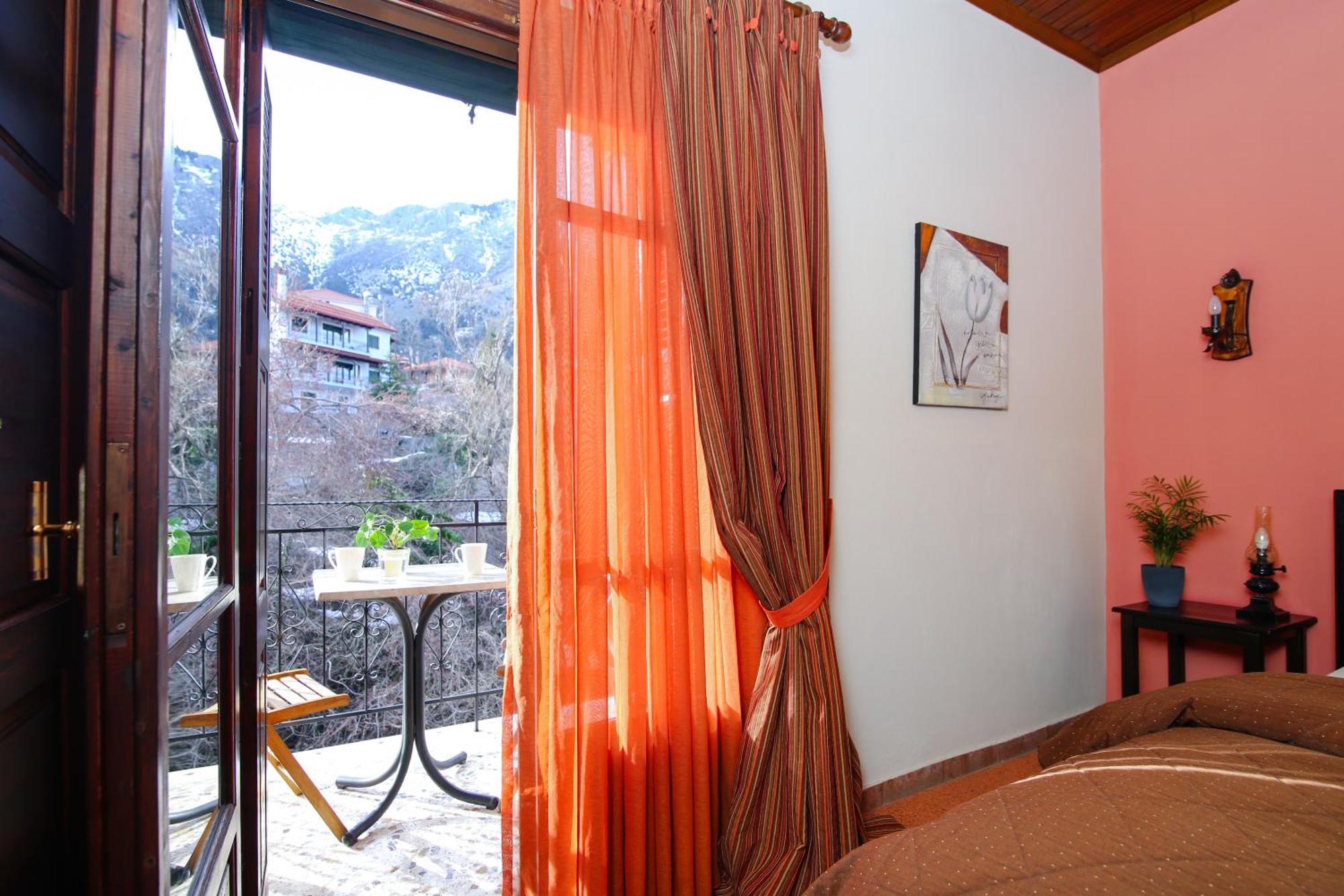 Guesthouse Alexandra Eptálofos المظهر الخارجي الصورة